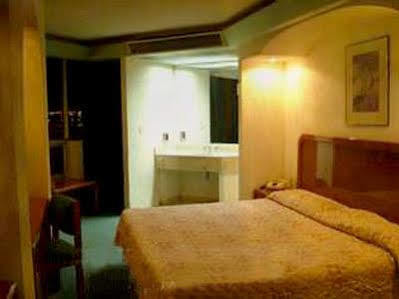Real Rex Hotel 3*
